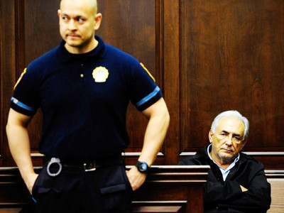 Từ khách sạn xa hoa tới nhà tù khét tiếng