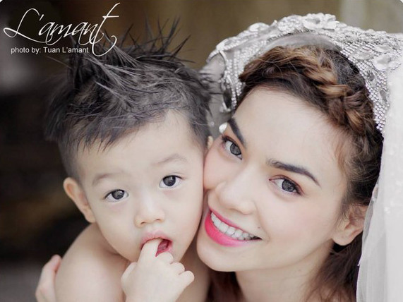 Chi phí 'khủng' của trường mầm non của con trai Hà Hồ