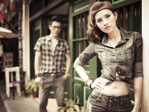 Trình diễn Jeans Việt trên nền nhạc dân tộc