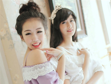 Diện đồ hở vai trần gợi cảm cuối xuân