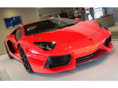 Ngắt bớt động cơ, Aventador tiết kiệm hơn