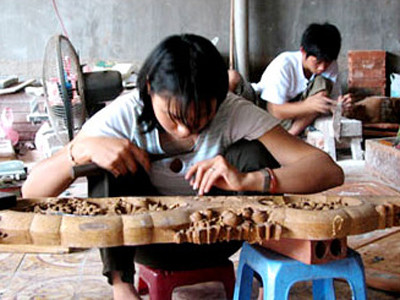 Những nghệ nhân trẻ ở Đồng Kỵ