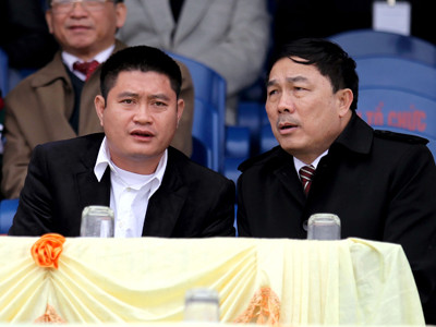 Ông bầu Việt và những chuyện ái, ố, hỉ, nộ...