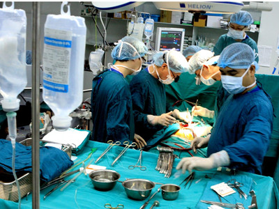 Mỗi ca mổ tim giảm 50 triệu đồng