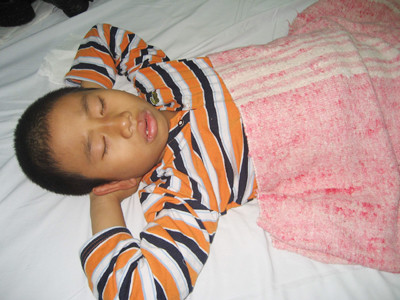 Đỗ Hoàng Anh đang điều trị tại Bệnh viện Hữu nghị Việt Đức Ảnh: K.N