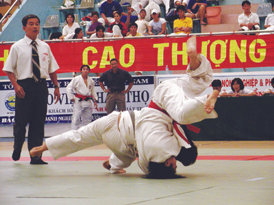 Khuất tất ở TT Huấn luyện, đào tạo và thi đấu Gia Lai