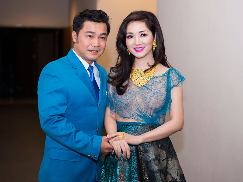 Hoa hậu Giáng My đẹp lộng lẫy bên Lý Hùng