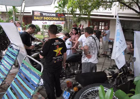 'Rồng xanh' hành động từ thiện vì trẻ em