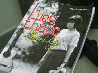 Trang đời nhọc nhằn của ôsin viết sách