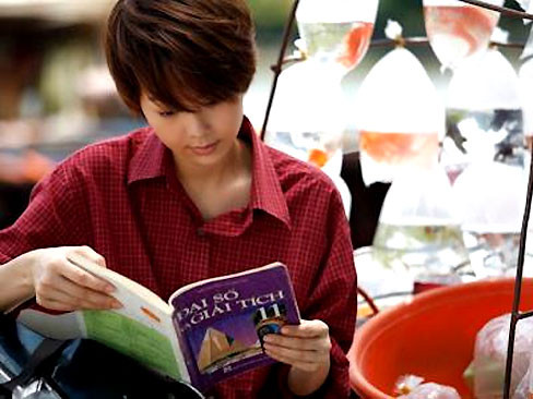 Minh Hằng chưa đóng phim đã khóc