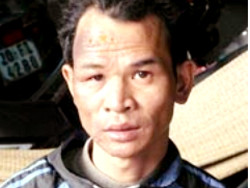 Dùng xăng đốt vợ vì tội 'thiếu tôn trọng'