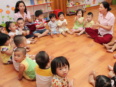 Đôn đáo gửi con tuần sát tết