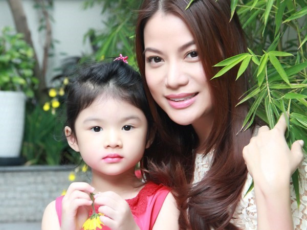 Trương Ngọc Ánh: 'Trong chuyện tình cảm, không thể giữ được'