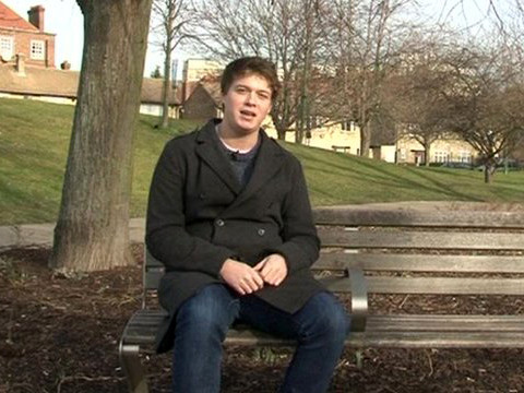 Chàng sinh viên thông thạo 11 ngôn ngữ