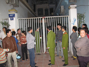 Hà Nội: Giết người cướp xe máy giữa ban ngày