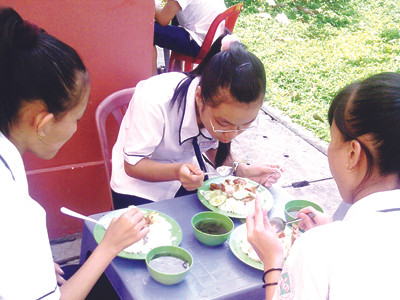 Học nhiều, ăn ít