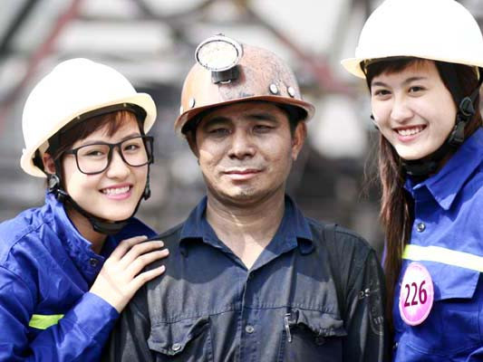 Cùng Miss Teen xuống mỏ than Hà Lầm