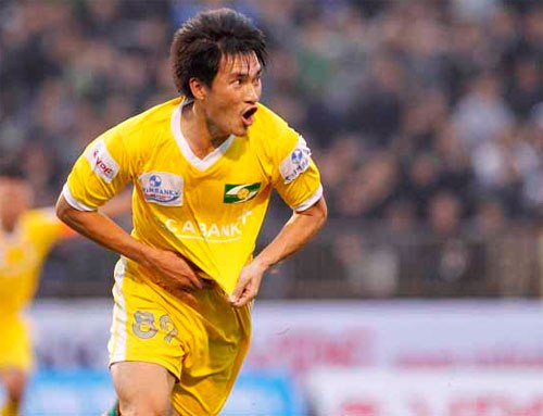 Công Vinh đi vào lịch sử V-League