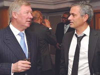 Sir Alex ủng hộ Mourinho kế vị