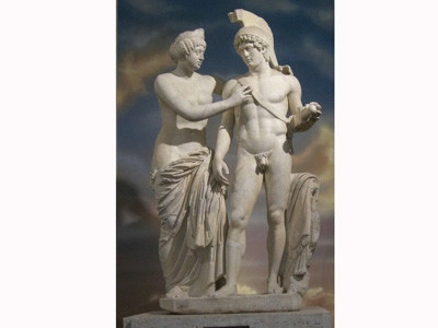 Phục chế bộ phận sinh dục cho tượng cổ