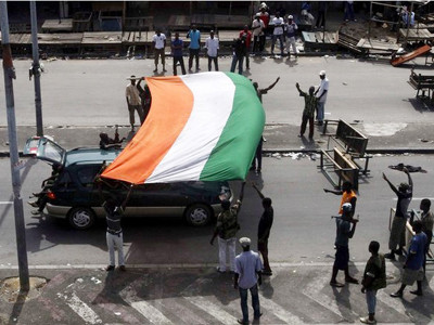 Tổng thống mãn nhiệm Bờ Biển Ngà bị bắt như thế nào?