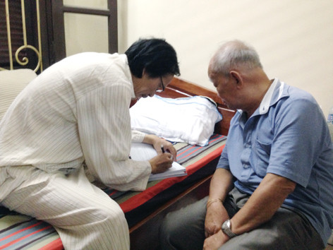 Tiễn người trong cõi chữ