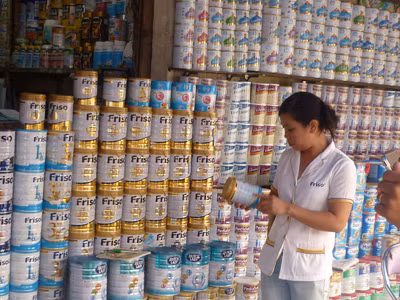 Chưa phát hiện ca bệnh nào từ sữa nhiễm khuẩn