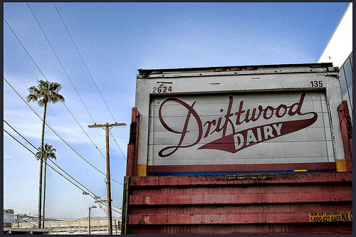 Vinamilk chi 7 triệu USD mua công ty sữa Mỹ