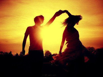 Làm thế nào để ‘cưa là đổ’?