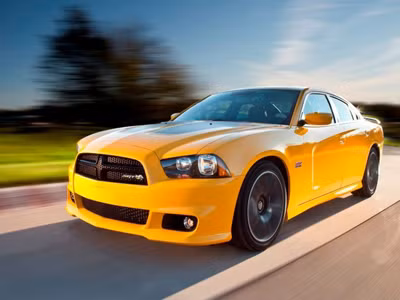2012 Dodge Charger SRT8 Super Bee: Những thông số đầu tiên
