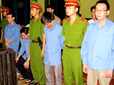 'Kịch bản' giết chị dâu để xù nợ của em chồng