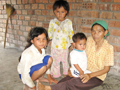 Khi những đứa con biến thành... đồ đạc