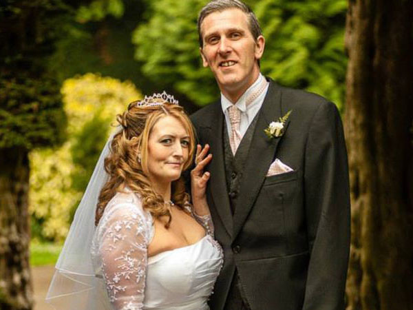 Bán nhà lấy tiền ‘dao kéo’ để cưới chồng