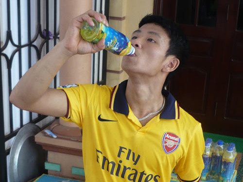 'Running man' làm đại sứ thương hiệu Number 1 Active