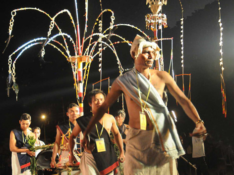 Ly kỳ chuyện ứng phó ma qủy