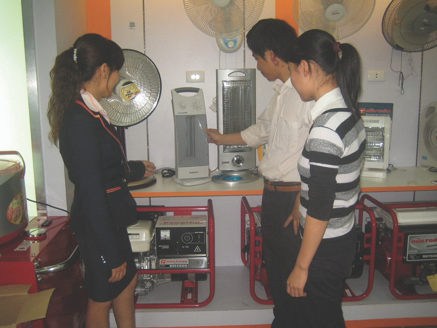 Lò sưởi 'chờ' rét đậm