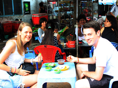 Quán vỉa hè được Tây balô săn lùng ở Sài Gòn