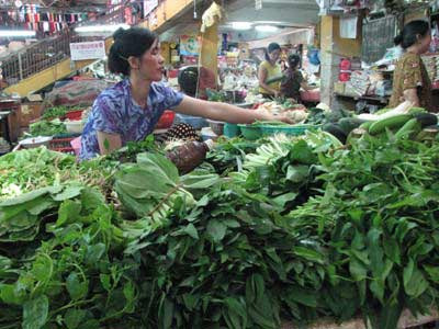 Hà Nội: Rau xanh tăng giá mạnh