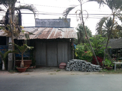 UBND tỉnh “vờn” công dân