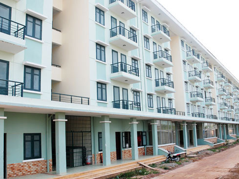 Chung cư Hà Nội: Giảm giá 30% vẫn có lãi