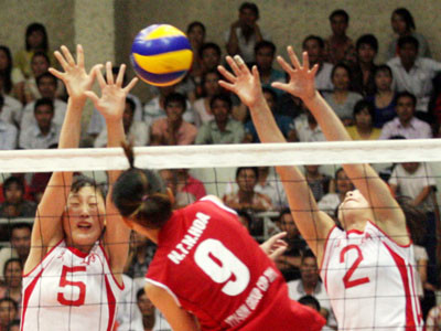 Tuyển Việt Nam gặp khó