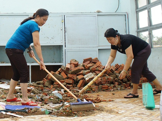 Chung tay khắc phục hậu quả bão Nari