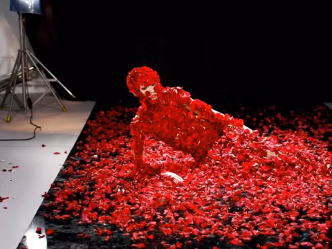 Lộ ảnh bán nude Mai Giang, quán quân VN's Next Top Model