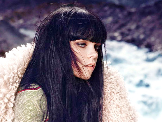 Meghan Collison hoang dại trên núi tuyết