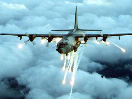 Liên Hợp Quốc cho phép không kích Libya