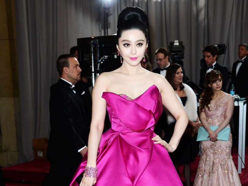 Phạm Băng Băng đẹp hoàn hảo trên thảm đỏ Oscar 85