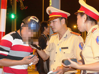 CSGT thắng kiện vụ đo độ cồn