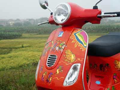 Vespa LX sơn tranh Đông Hồ