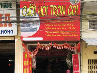 Thuê 'bố mẹ giả' để đám cưới trọn vẹn