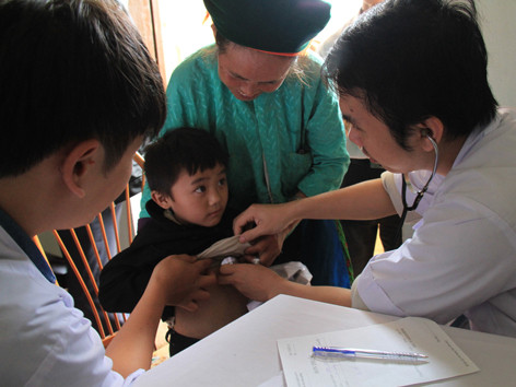 Tình nguyện trên cao nguyên đá